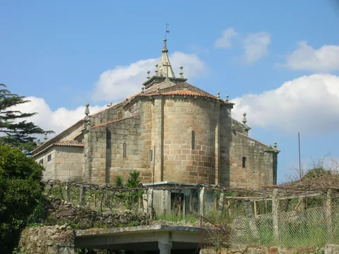 Iglesia románica de San Bartolomé de Rebordáns en Tui, primera parada espiritual del Camino Portugués tras la catedral